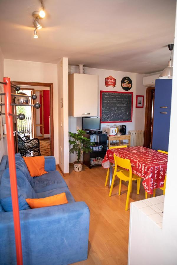 La Conca Apartment: A View On The Roman Aqueduct Perugia Exterior photo
