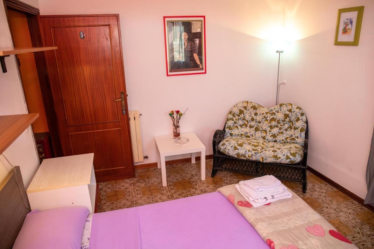 La Conca Apartment: A View On The Roman Aqueduct Perugia Exterior photo